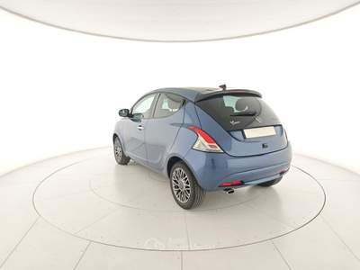 Lancia Ypsilon 1.0 FireFly 5 porte S&S Hybrid Gold Plus Blu/Azzurro usata Capua