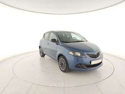 Lancia Ypsilon 1.0 FireFly 5 porte S&S Hybrid Gold Plus Blu/Azzurro usata Capua