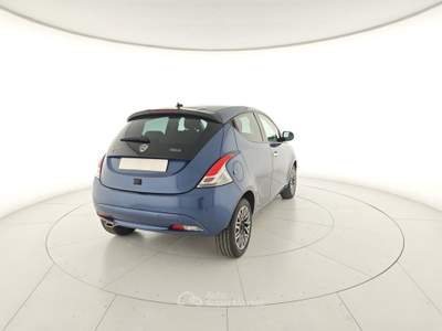 Lancia Ypsilon 1.0 FireFly 5 porte S&S Hybrid Gold Plus Blu/Azzurro usata Capua
