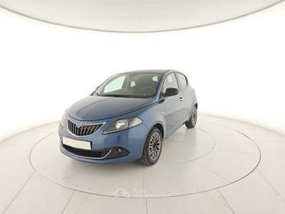 Lancia Ypsilon 1.0 FireFly 5 porte S&S Hybrid Gold Plus Blu/Azzurro usata Capua