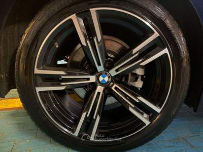 BMW Serie 3 320d 320 320 serie 3 320d touring mhev 48V Xdrive M-sport Pro Blu/Azzurro usata Milano