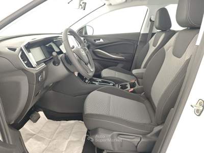 Opel Grandland X 1.5 diesel Ecotec Start&Stop aut. Business Edition Bianco usata Capua
