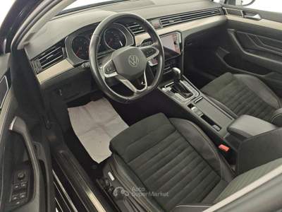 Volkswagen Passat Variant 1.5 TSI ACT DSG Business BMT Nero usata Capua