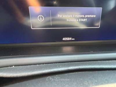 Jeep Avenger JEEP AVENGER 2024 1.2 SUMMIT Verde usata Giugliano in Campania