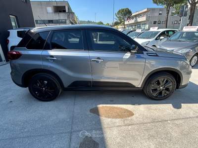 Suzuki Vitara pari al nuovo Grigio usata Tolentino