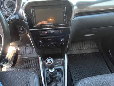 Suzuki Vitara pari al nuovo Grigio usata Tolentino