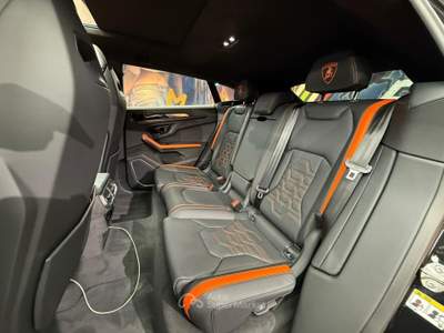 Lamborghini Urus 4.0 SE (288) Nero usata Calenzano