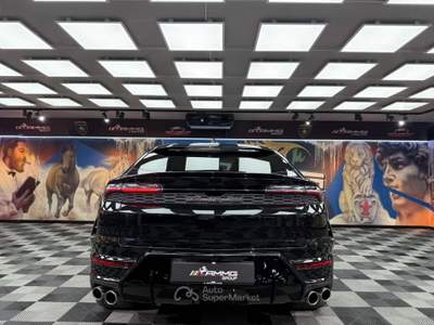 Lamborghini Urus 4.0 SE (288) Nero usata Calenzano