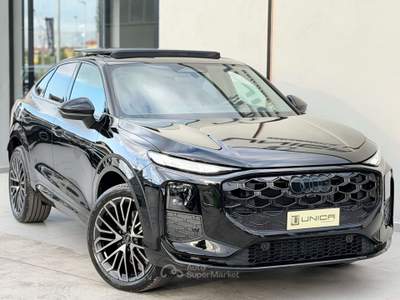 Audi Q3 Sportback 2.0 tdi S line 150cv S-tronic TECH PRO Nero usata Pomigliano d'Arco