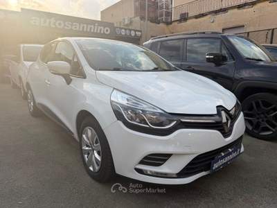 Renault Clio GPL 5 porte Moschino Intens Bianco usata Cercola
