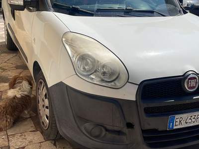 Fiat Doblò non fumatore Bianco usata Martinsicuro (TE)