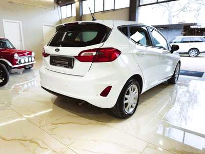 Ford Fiesta 5 porte Business Bianco usata Latina