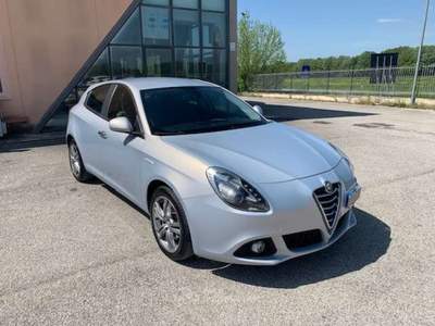 Alfa Romeo Giulietta Giulietta III 2010 1.6 jtdm Distinctive E5 Argento usata Corciano