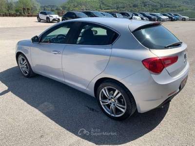 Alfa Romeo Giulietta Giulietta III 2010 1.6 jtdm Distinctive E5 Argento usata Corciano