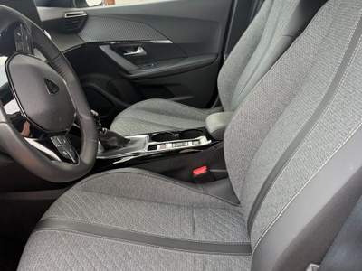 Peugeot 2008 S&S Allure Argento usata Roma