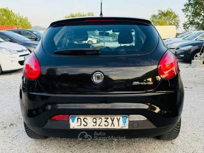 Fiat Bravo 120 CV DPF Dualogic Dynamic Nero usata Massarosa