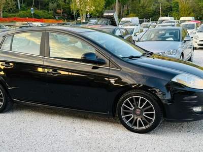 Fiat Bravo 120 CV DPF Dualogic Dynamic Nero usata Massarosa
