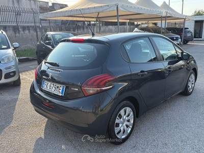 Peugeot 208 Peugeot 208 PureTech 68 -Access Nero usata Terlizzi