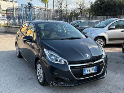 Peugeot 208 Peugeot 208 PureTech 68 -Access Nero usata Terlizzi