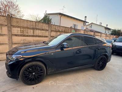 BMW X6 M50 M50d Nero usata San Lazzaro di Savena