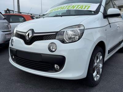 Renault Twingo Renault Twingo 1.0 sce Intens 65cv Bianco usata Giugliano in Campania