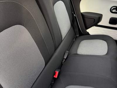 Renault Twingo Renault Twingo 1.0 sce Intens 65cv Bianco usata Giugliano in Campania