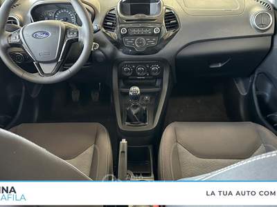 Ford Ka  - ka + 1.2 ultimate 85cv Grigio usata Marcianise