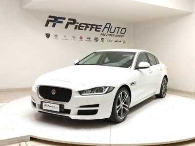 Jaguar XE  - xe 2.0 d turbo 180cv pure Bianco usata Civitanova Marche