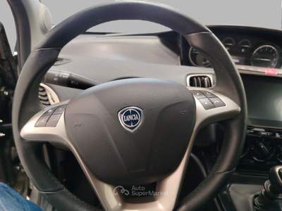 Lancia Ypsilon  - ypsilon 1.0 firefly 5 porte s&s hybrid gold Grigio usata Treviso