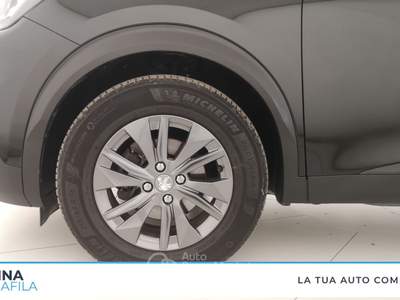 Peugeot 2008  - 2008 1.5 bluehdi active pack s&s 110cv Nero usata Marcianise