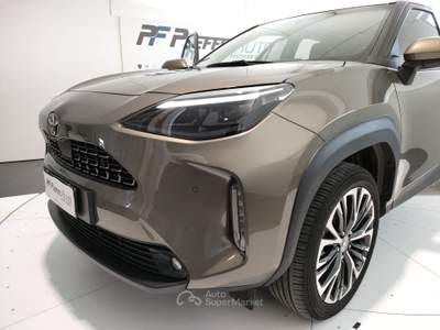 Toyota Yaris Cross  -  1.5 hybrid 5p. e-cvt awd-i lounge Verde usata Civitanova Marche