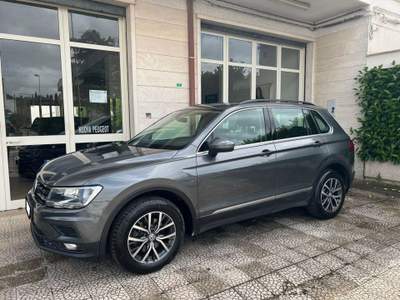 Volkswagen Tiguan 2.0 TDI 150 DSG 4MOTION Grigio usata Alberobello