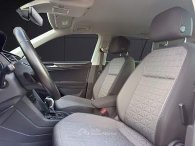 Volkswagen Tiguan 2.0 TDI 150 CV SCR DSG Life Bianco usata San Nicola la Strada