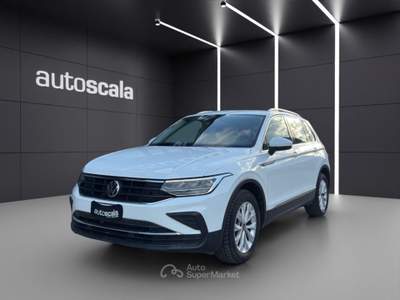 Volkswagen Tiguan 2.0 TDI 150 CV SCR DSG Life Bianco usata San Nicola la Strada