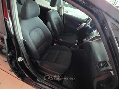 Hyundai ix20 Comfort Nero usata Bisceglie