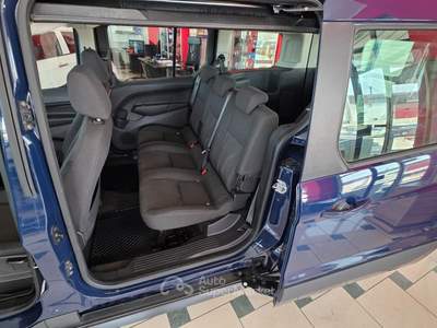 Ford Tourneo Connect Connect7 1.6 TDCi 115 CV Titanium prolungato Blu/Azzurro usata Bisceglie