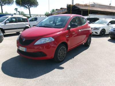 Lancia Ypsilon YPSILON 1.2 BENZINA E6 S GOLD EDITION +600.00 GPL 73000 KM Rosso usata Giugliano in Campania