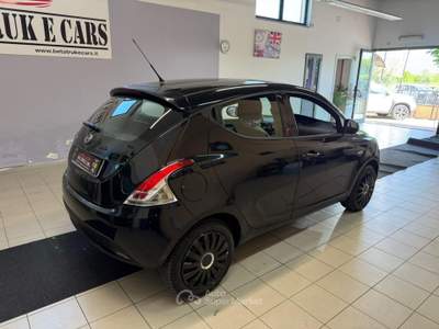 Lancia Ypsilon In perfette condizioni e pronta a viaggiare con te Nero usata Quarrata