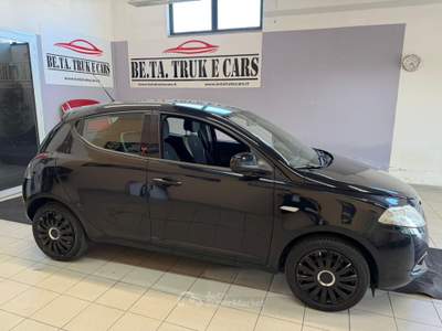 Lancia Ypsilon In perfette condizioni e pronta a viaggiare con te Nero usata Quarrata