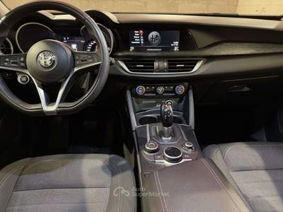 Alfa Romeo Stelvio Stelvio 2017 2.2 t Business rwd 160cv auto my19 Grigio usata Firenze