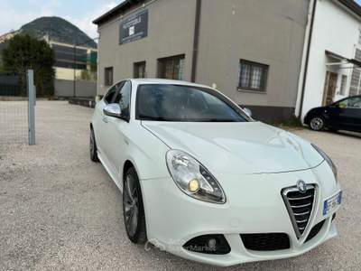 Alfa Romeo Giulietta Giulietta 1.6 jtdm(2) Distinctive Bianco usata Rezzato