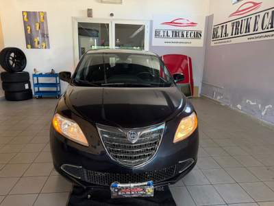 Lancia Ypsilon In perfette condizioni e pronta a viaggiare con te Nero usata Quarrata