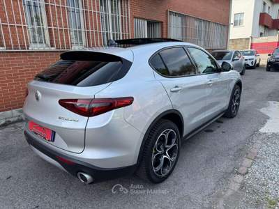 Alfa Romeo Stelvio 2.2 t Executive AT8 Q4 210cv auto TETTO PELLE Grigio usata Cernusco sul Naviglio