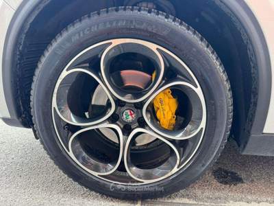 Alfa Romeo Stelvio 2.2 t Executive AT8 Q4 210cv auto TETTO PELLE Grigio usata Cernusco sul Naviglio