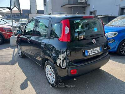 Fiat Panda 1.0 FireFly S&S Hybrid NEOPATENTATI PROMO Nero usata Este
