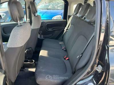 Fiat Panda 1.0 FireFly S&S Hybrid NEOPATENTATI PROMO Nero usata Este