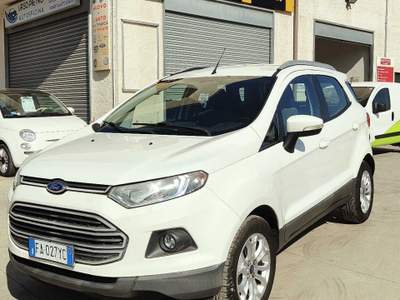 Ford EcoSport unico proprietario Bianco usata Ceglie Messapica