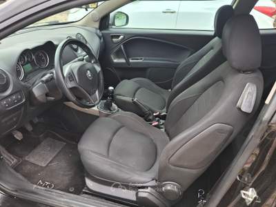 Alfa Romeo MiTo !!! MOTORE RIFATTO NUOVO...NO CONSUMO OLIO !!! Nero usata Altamura