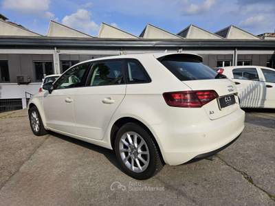 Audi A3 1.6 TDI  S tronic  S.Back Bianco usata Torino