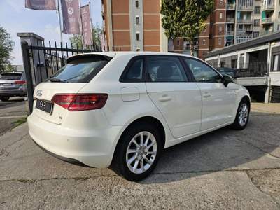 Audi A3 1.6 TDI  S tronic  S.Back Bianco usata Torino